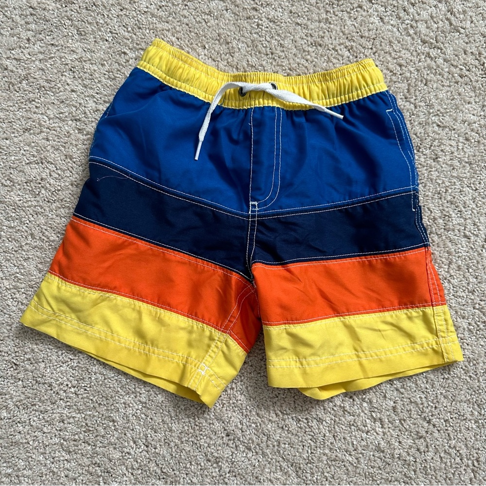 Hanna Andersson Colorblock Swim Trunks in Size 110 - EUC